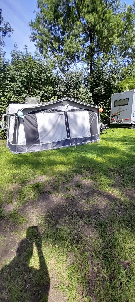 Voortent, Ophalen, Zo goed als nieuw, PVC, Dorema