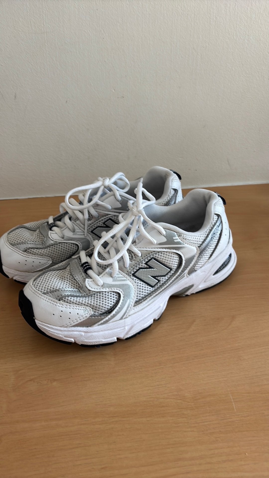 New Balance 37, Kinderen en Baby's, Kinderkleding | Schoenen en Sokken, Verzenden, Zo goed als nieuw, Jongen of Meisje, Schoenen