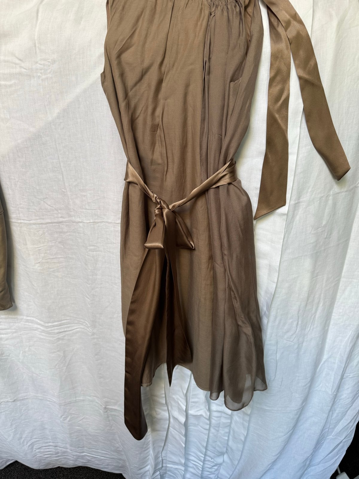Tony Cohen Zijden Jurk - Maat L, Kleding | Dames, Bruin, Maat 42/44 (L), Ophalen of Verzenden, Zo goed als nieuw