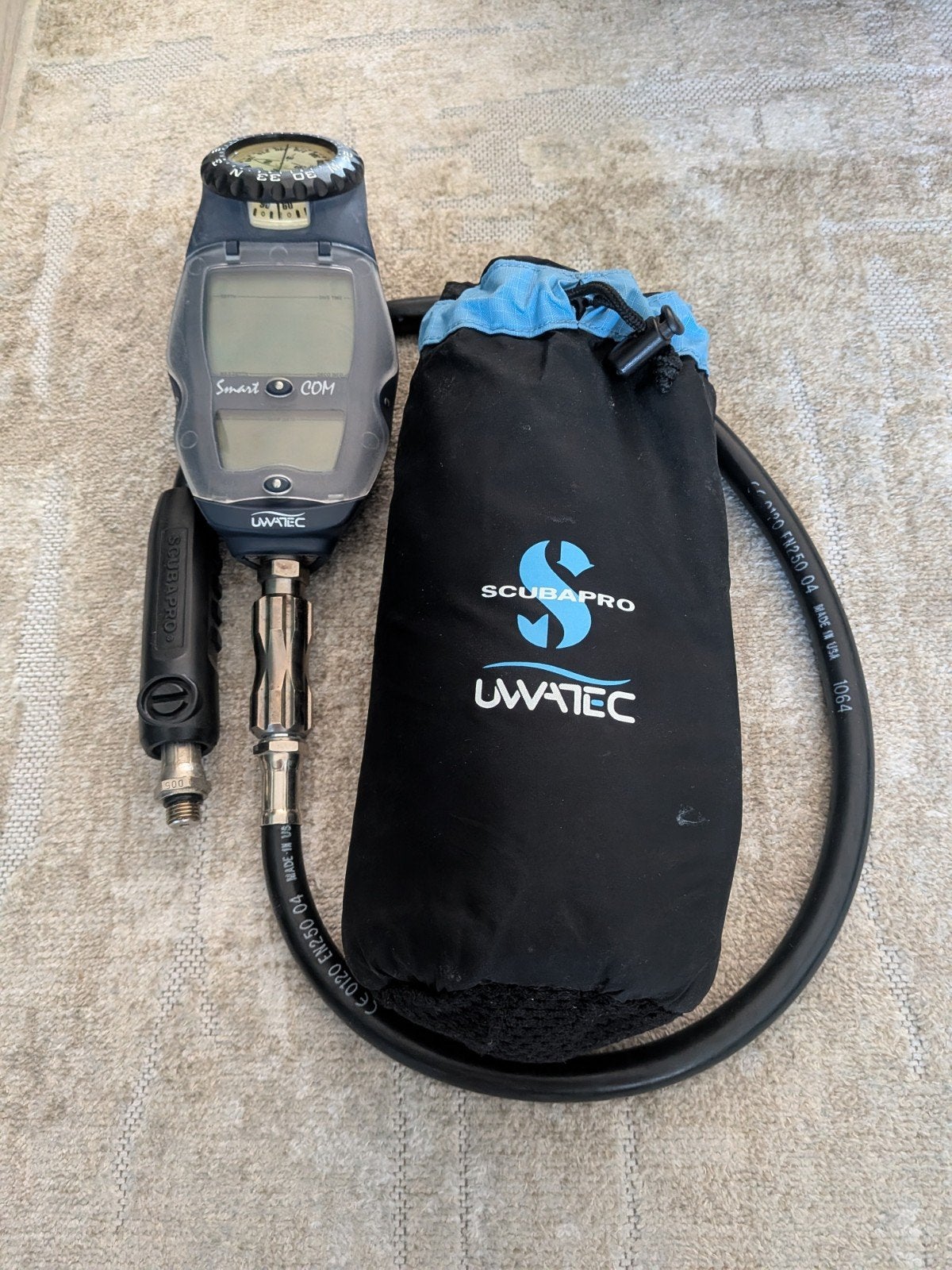 Scubapro Uwatec Smart COM duikcomputer met kompas, Verzenden