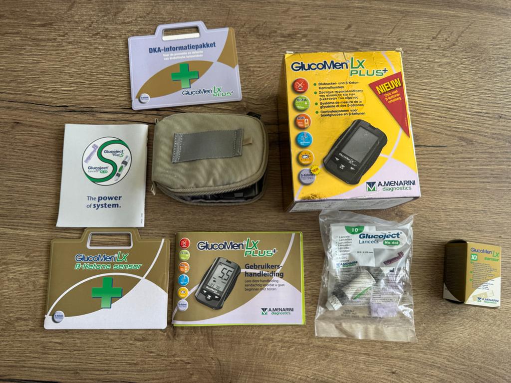 GlucocMen LX Plus Bloedglucosemeter Set - Nieuwstaat, Sport en Fitness, Ophalen of Verzenden, Zo goed als nieuw, Overige typen