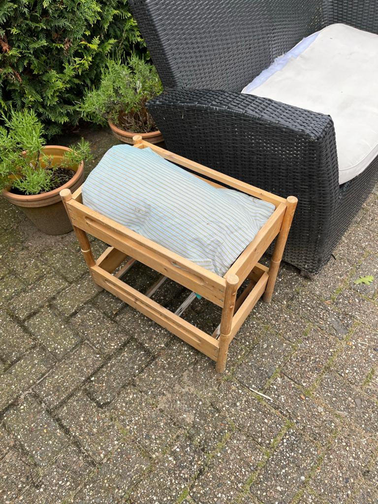 Poppenbedje, Ophalen, Zo goed als nieuw, Babypop