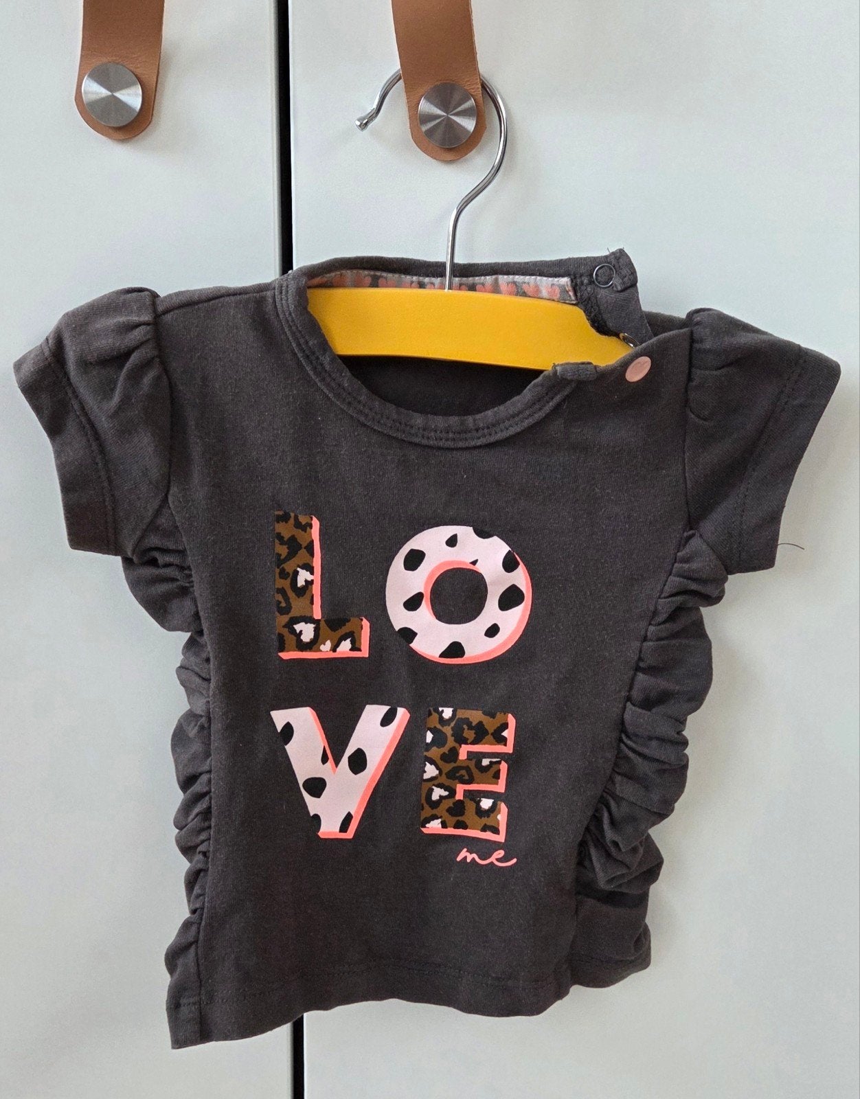 Dirkje donkergrijs shirt met korte mouwen maat 62, Kinderen en Baby's, Babykleding | Maat 62, Meisje, Dirkje, Ophalen of Verzenden