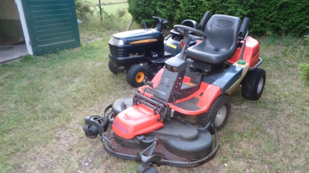 wegens inruil 2x zitmaaier met iets werk  21 pk husqvarna, Ophalen, Gebruikt, Partner, Versnellingen