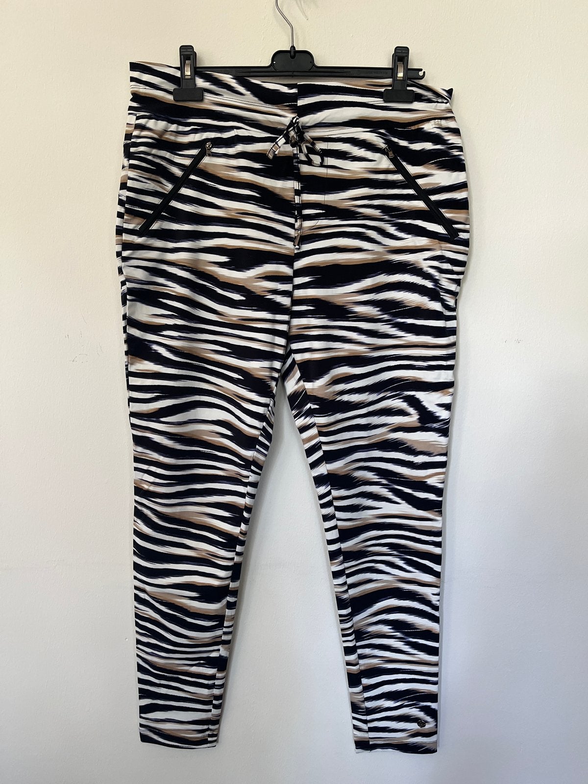 2 Lady Day broeken XL - print + blauw, zgan (prijs per 2), Meerkleurig, Maat 46/48 (XL) of groter, Ophalen of Verzenden, Zo goed als nieuw