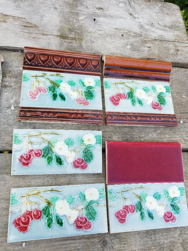 50 art nouveau randtegels met kersen bloesemtak, Ophalen