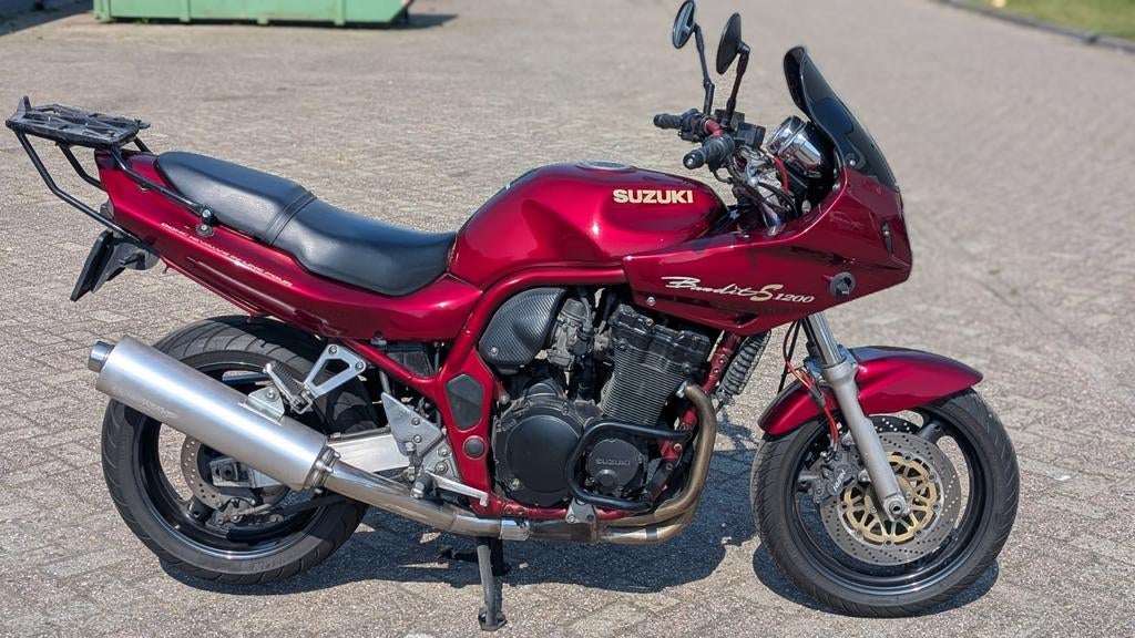Suzuki Bandit 1200 met goed onderhoud en accessoires, 4 cilinders, Meer dan 35 kW, 1200 cc, Naked bike