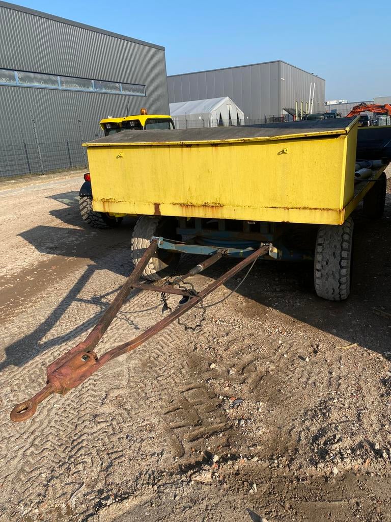 Platte kar bieden vanaf €1300, 100 liter of meer, Ophalen, Gebruikt, Transportkar