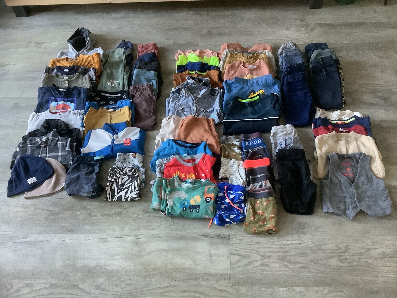 Kledingpakket Jongens - maat 86/92 - totaal 81 stuks, Ophalen of Verzenden, Gebruikt, Maat 92