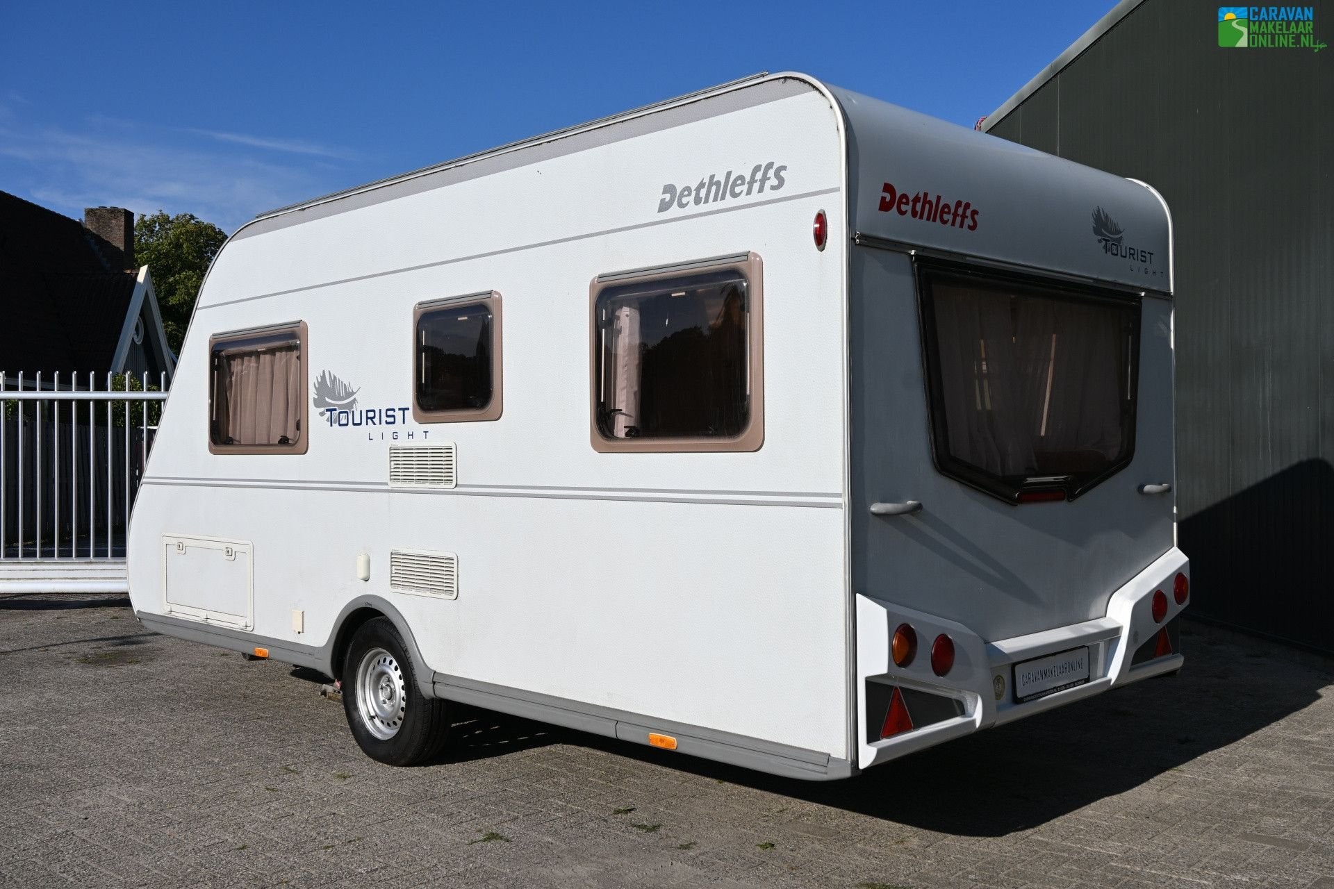 Dethleffs Tourist Light 450 DB|Mover|Voortent|Luifel, Rondzit, Bedrijf, 750 - 1000 kg, Dethleffs
