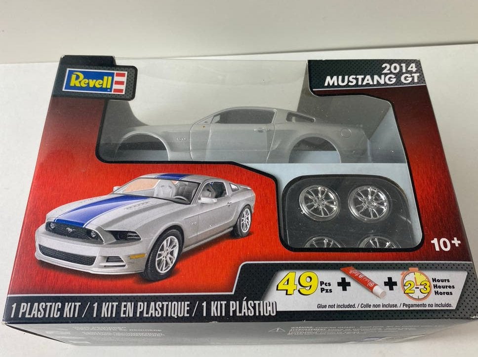 Ford Mustang GT 2014 Eleonor/Revell/pre painted-kit- NIEUW, Auto, Revell, Groter dan 1:32, Nieuw