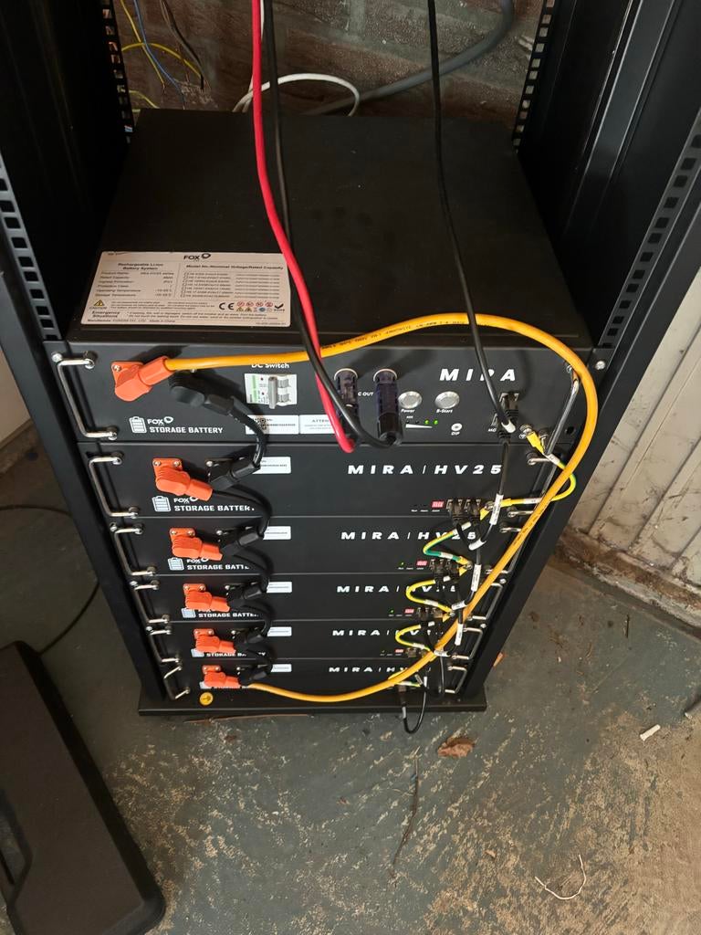 Foxess Driefasige 12kW PV/Batterij Omvormer met 12 kWh Batte, Ophalen, Gebruikt, Compleet systeem, 200 wattpiek of meer