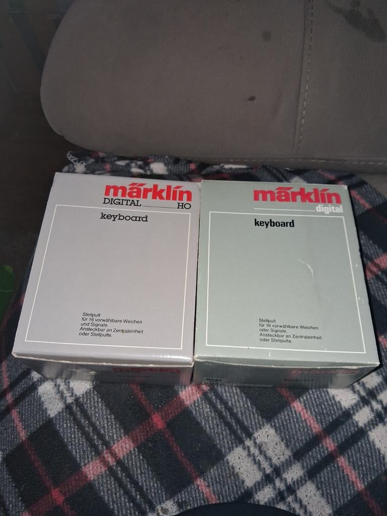 TE KOOP 2X KEYBORD OVP, Ophalen of Verzenden, Gelijkstroom of Wisselstroom, Overige merken