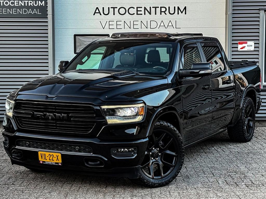 Dodge Ram 1500 5.7 V8 4x4 Crew Cab Laramie LPG FULL OPTIONS, Auto's, Verwarming stoelen achter, Gebruikt, 5654 cc, Zwart