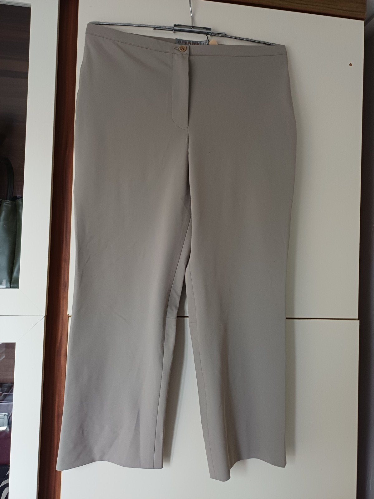 Prachtige TURNOVER BROEK.  NIEUW, Maat 38/40 (M), Zwart, Nieuw, Ophalen of Verzenden