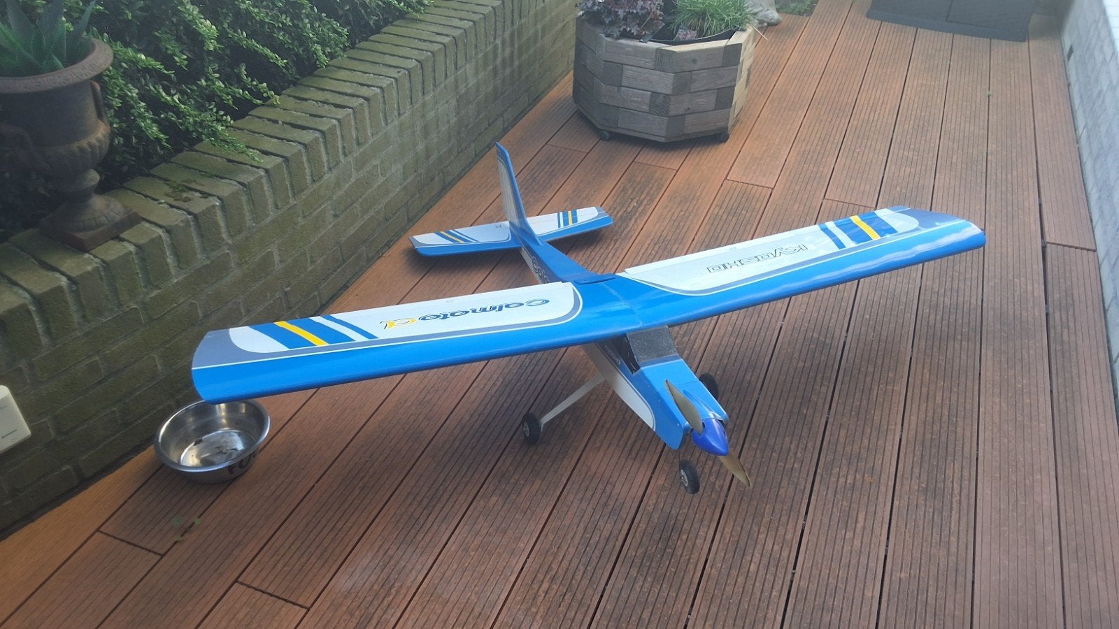 Kyosho Calamato 4 RC Vliegtuig met Elektro Motor, Ophalen, Zo goed als nieuw, Elektro, RTF (Ready to Fly)