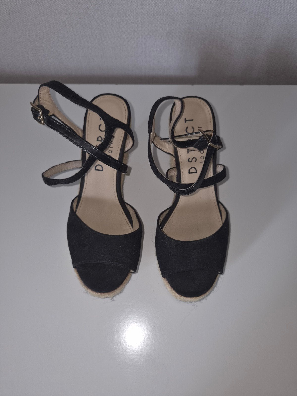 sleehakken, Zwart, DSTRCT, Ophalen of Verzenden, Espadrilles of Moccasins
