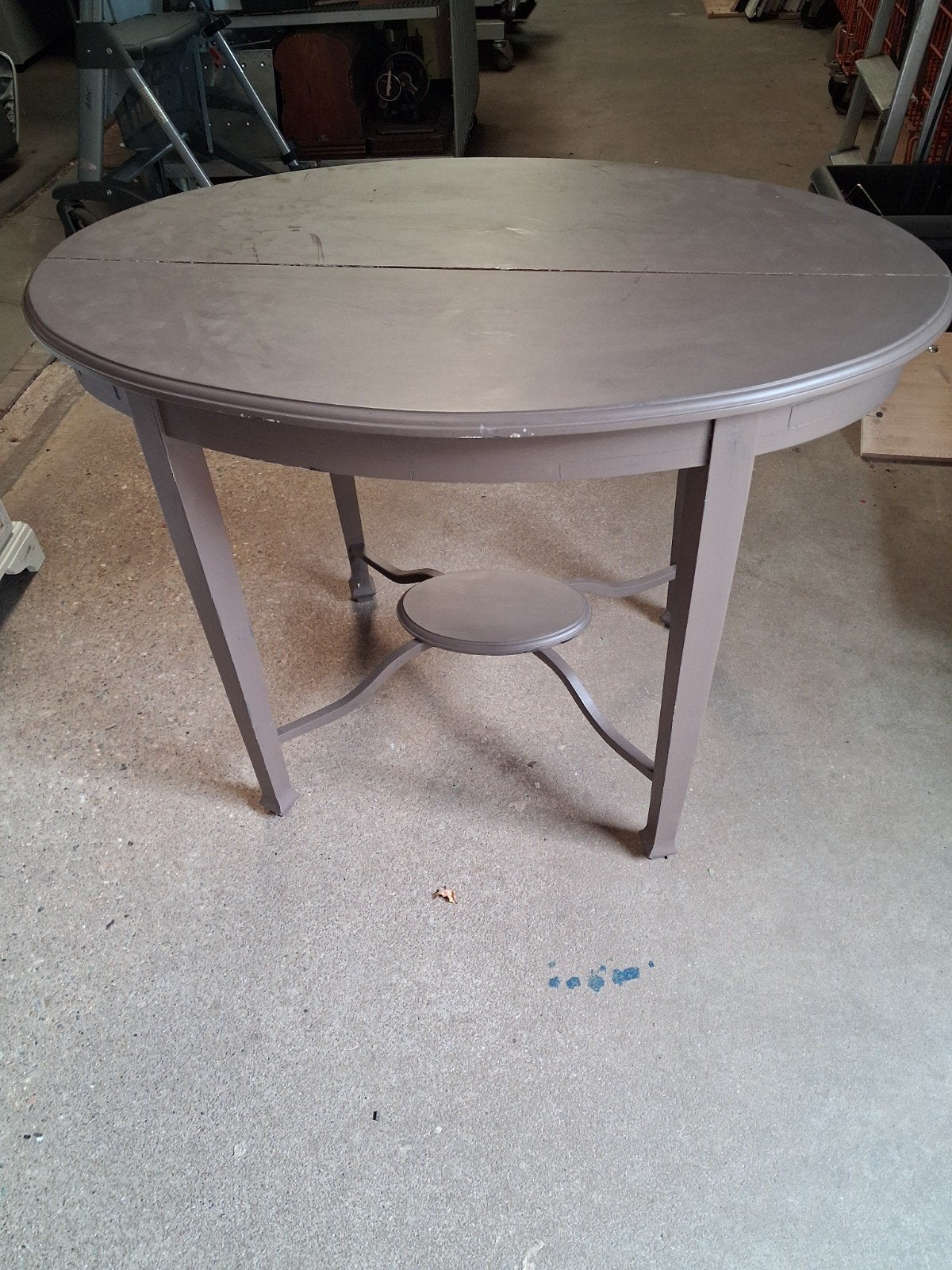 Ovale eettafel/bijzettafel - Grijsbruin, Huis en Inrichting, Tafels | Eettafels, Gebruikt, 100 tot 150 cm, Klassiek, Tot twee personen