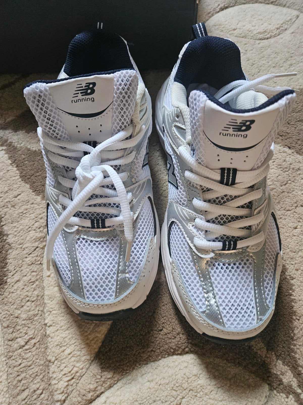 New Balance 530 Sneakers - Wit/Zilver (Maat 39.), Wit, New Balance, Nieuw, Ophalen of Verzenden