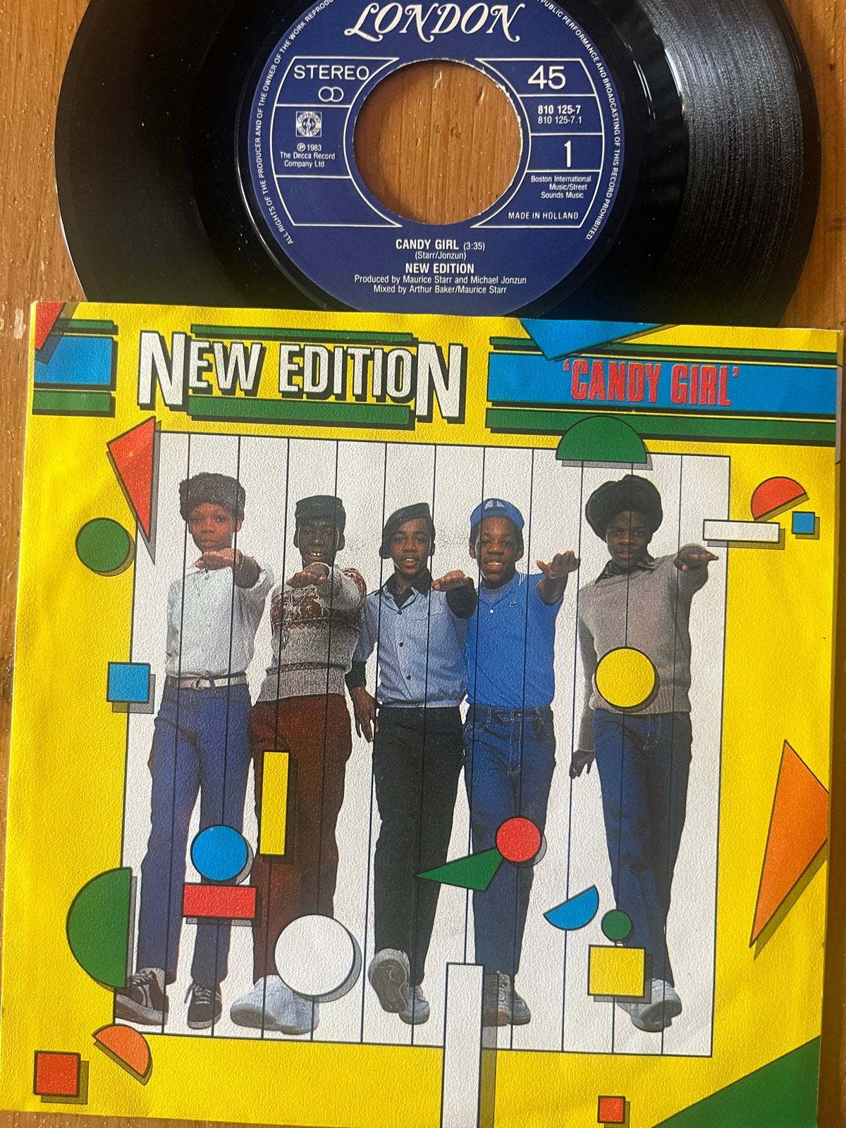 New Edition - Candy Girl 7 inch vinyl single (1983), Gebruikt, 7 inch, R&B en Soul, Fotohoes
