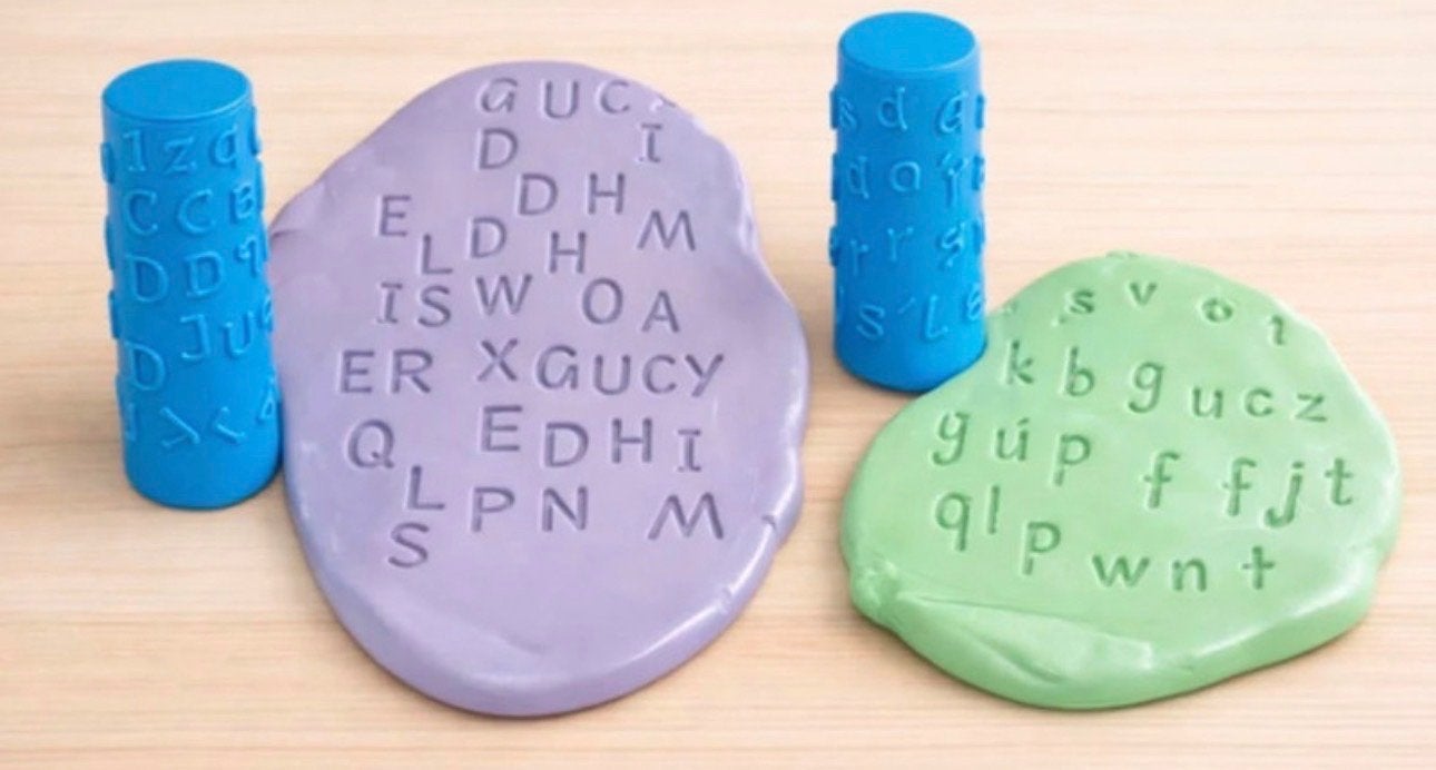 Letter rollers 2 stuks: Grote en kleine letters, Ophalen of Verzenden, Gebruikt, Knutselen