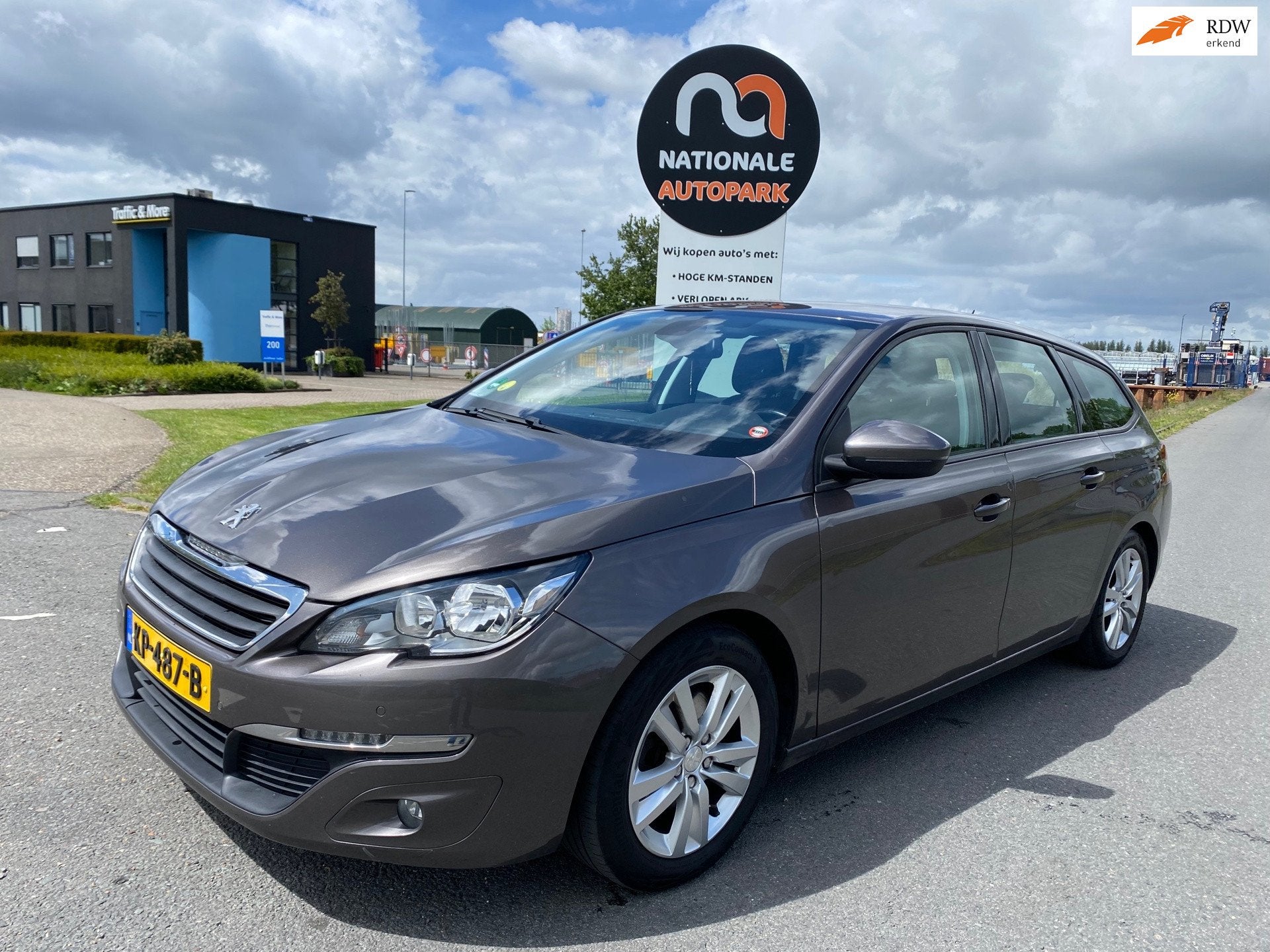 Peugeot 308 SW 2015 * 2.0 BlueHDI Allure * AIRCO * ELEC. RAM, Auto's, Voorwielaandrijving, 28 km/l, Gebruikt, Euro 6