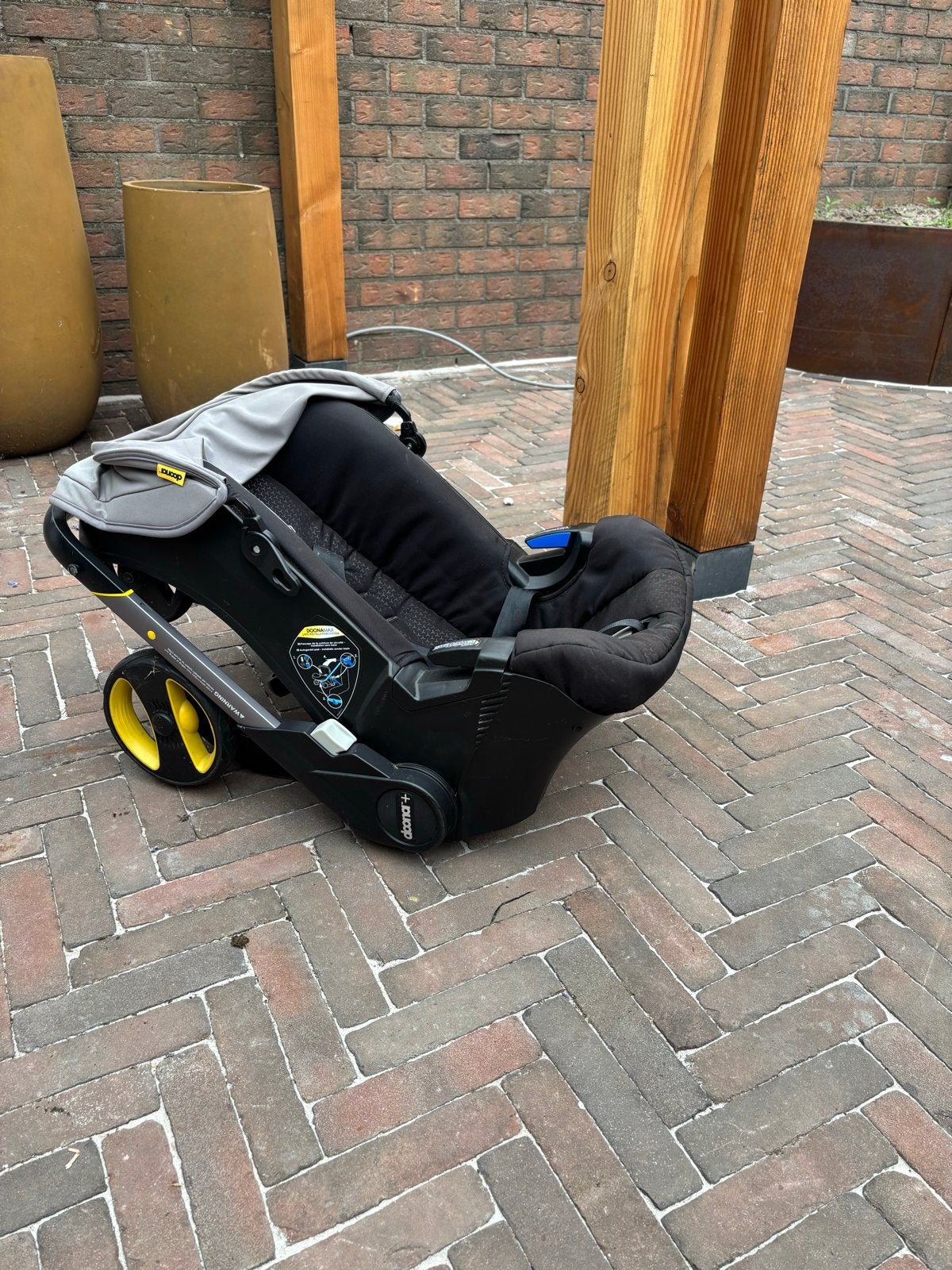 Doona X 2-in-1 Autostoel & Buggy - Gebruikt maar schoon, Ophalen, Gebruikt, Overige merken
