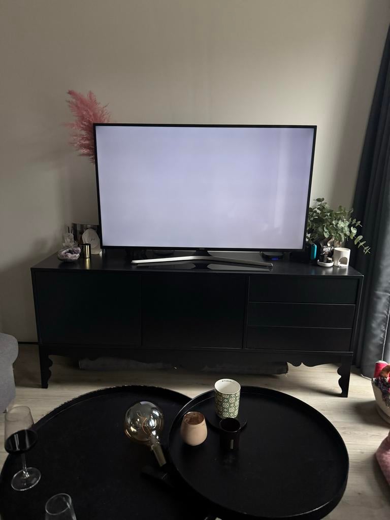 Stijlvol zwart tv-meubel met opbergruimte, Ophalen, Gebruikt, 150 tot 200 cm, Minder dan 100 cm