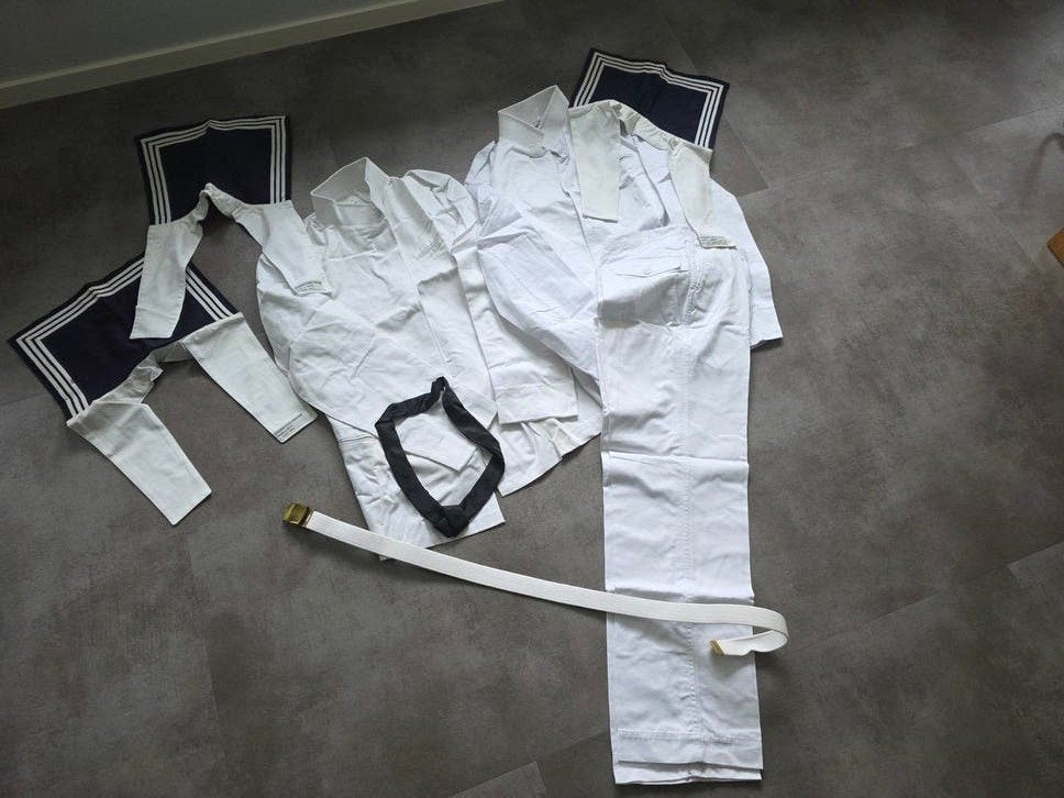 Compleet Marine Uniform - Wit met Accessoires, Ophalen of Verzenden, Gedragen, Onbekend