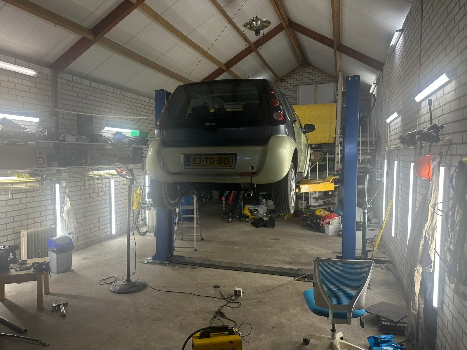 Garage, werkplaats of reparatie bedrijf gezocht.