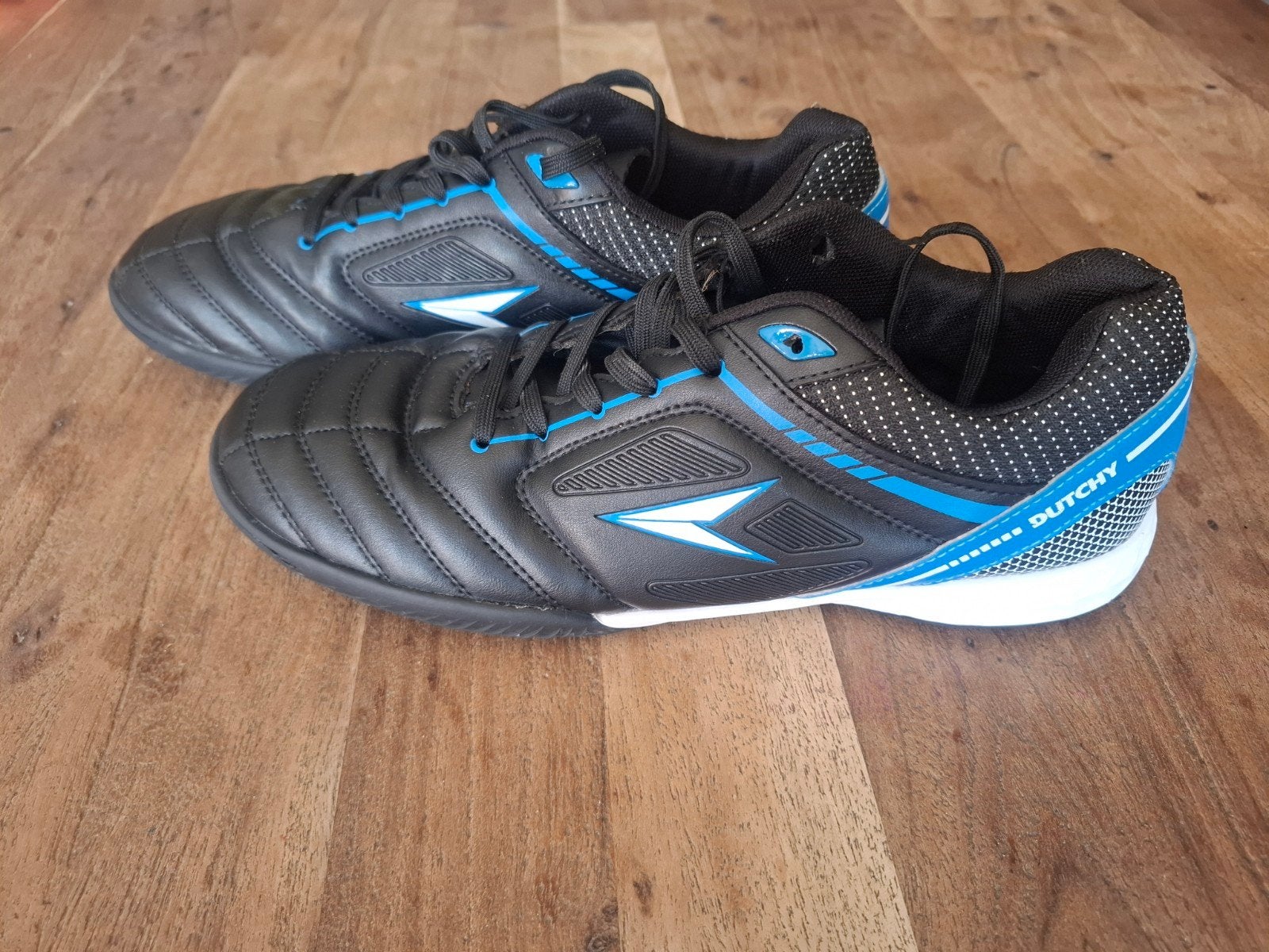 zaalschoenen maat 41 - Zo goed als nieuw, Maat XS of kleiner, Ophalen of Verzenden, Zo goed als nieuw, Schoenen