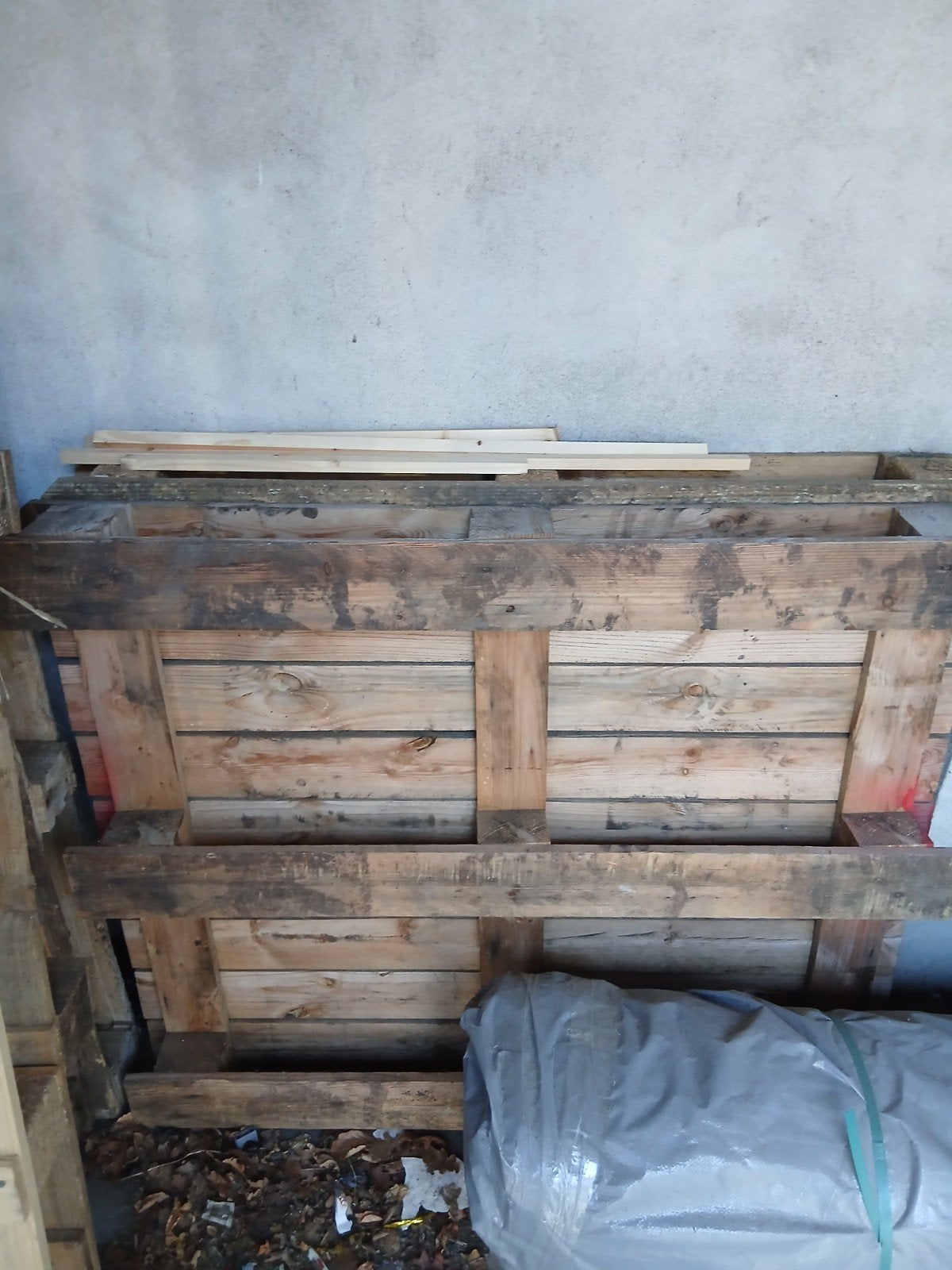 Diverse pallets voor diverse toepassingen, Doe-het-zelf en Verbouw, Hout en Planken, Gebruikt, Ophalen of Verzenden, 50 mm of meer