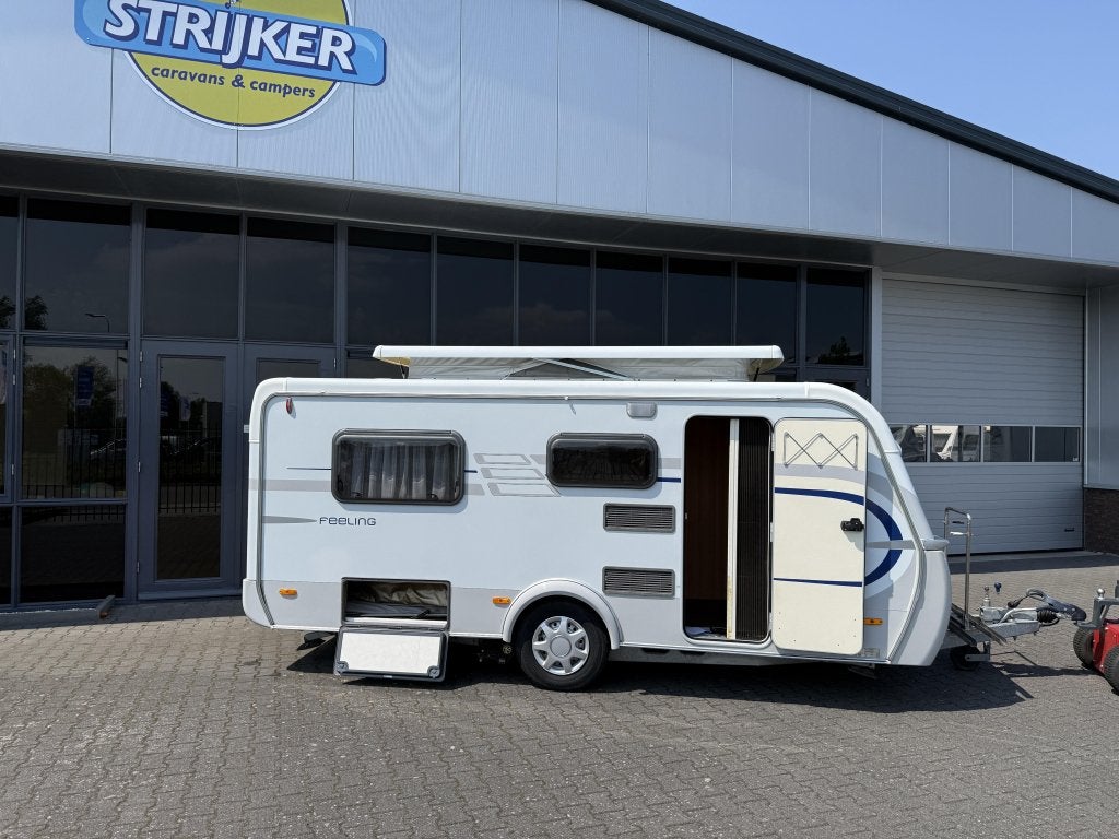 Eriba Feeling 430 Langslaper # Aparte bedden 200cm WC + Zit, Standaardzit, Lengtebed, Bedrijf, Schokbreker