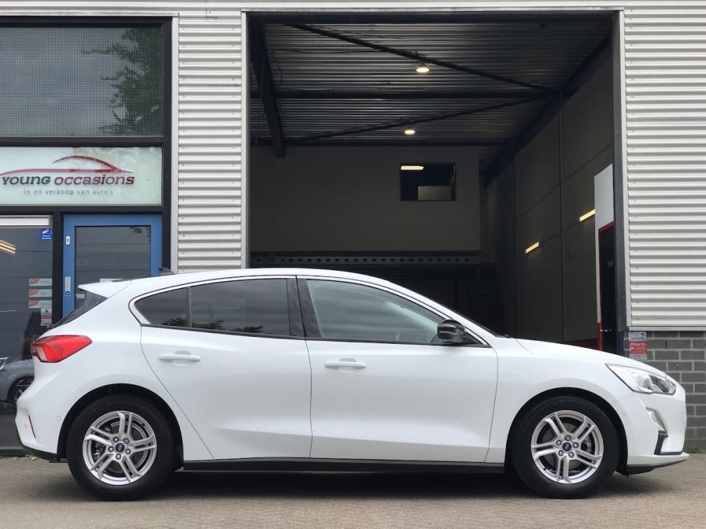 Ford Focus 1.0 EcoBoost B&O|Navi|PDC|Carplay|Camera, Auto's, Ford, 101 pk, Gebruikt, Euro 6, Wit