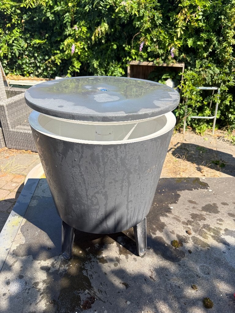 Coolbar, bijzettafel en koelbox, Ophalen, Gebruikt, Koelbox, Koelelement