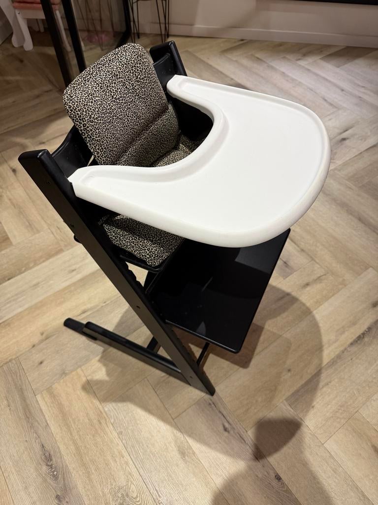 Stokke Tripp Trapp met tafelblad en kussentje, Ophalen, Gebruikt, Meegroeistoel, Afneembaar eetblad