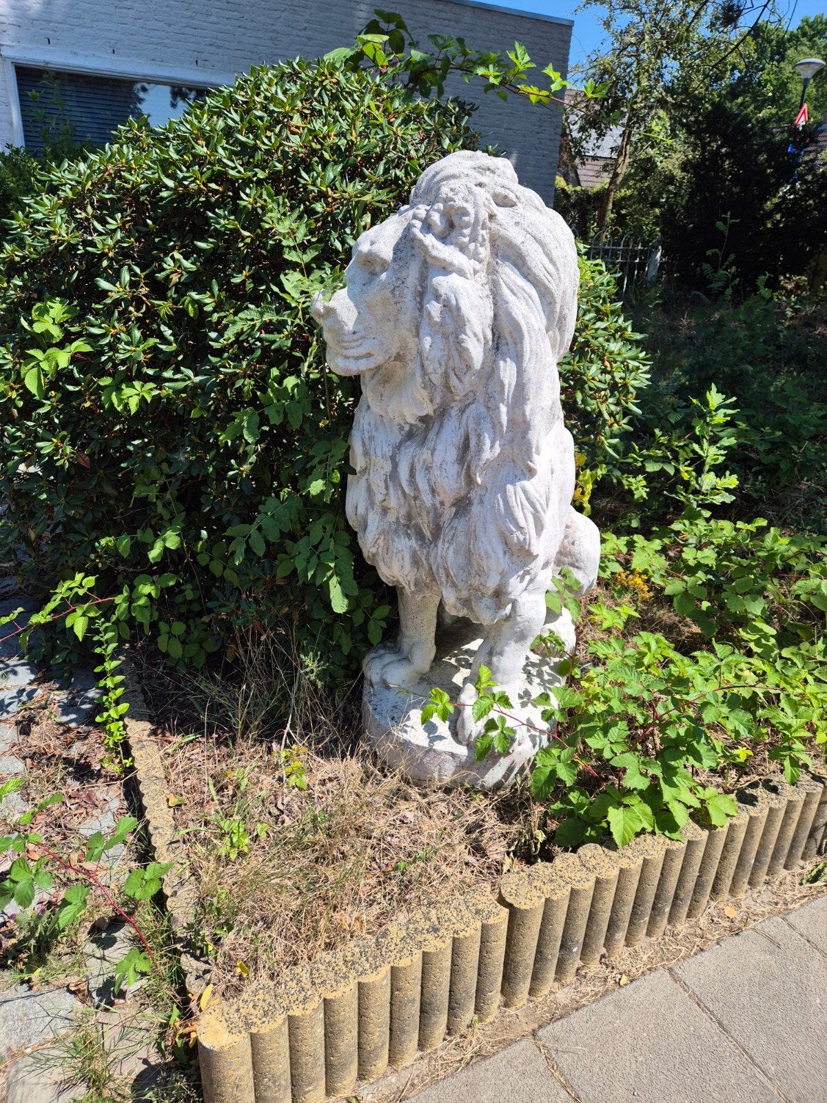 Beeld Leeuw, Tuin en Terras, Ophalen