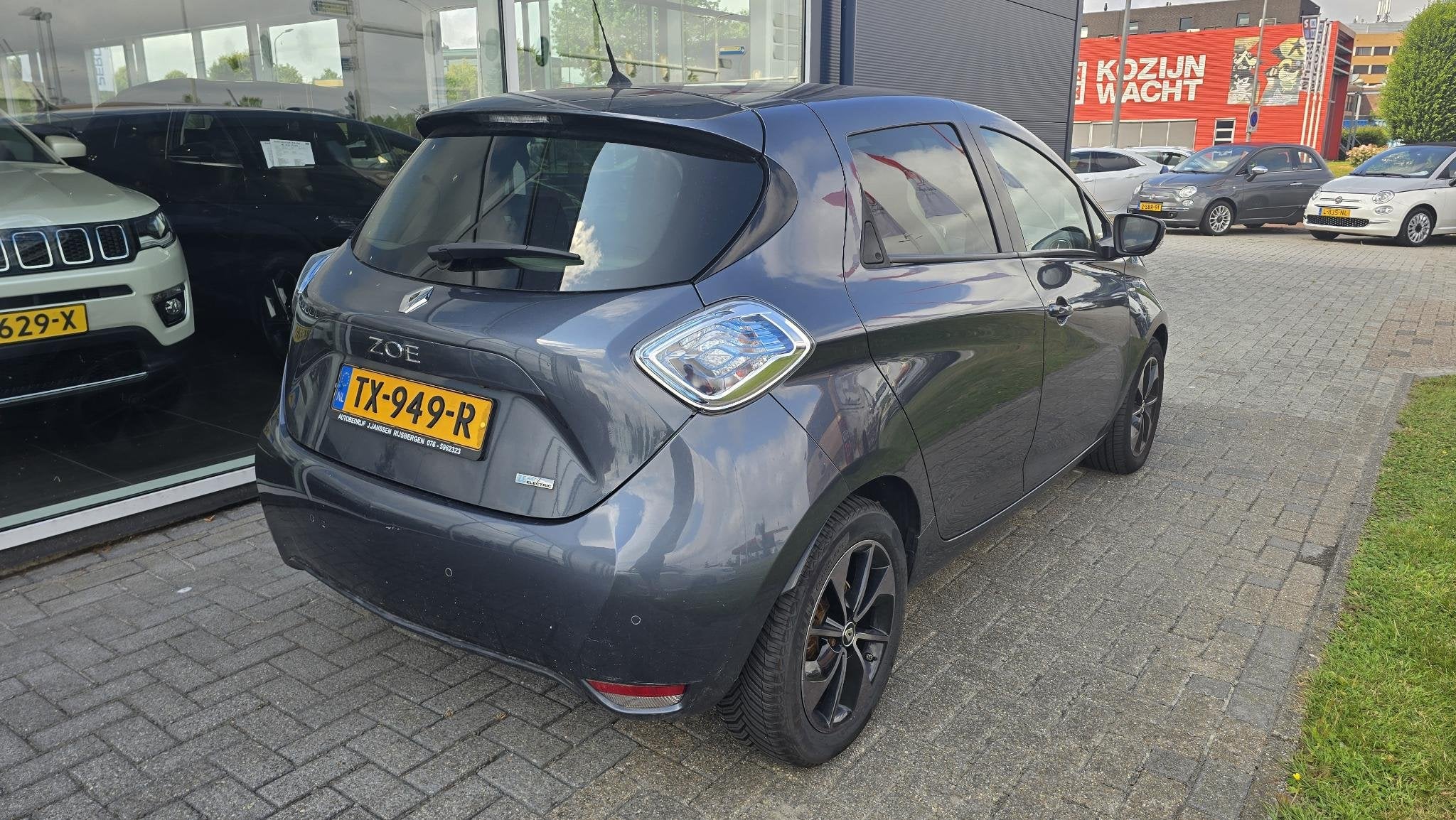 Renault ZOE Q90 Bose Quickcharge 41 kWh |NAP|Bose|Leder|Huur, Auto's, Gebruikt, 41 kWh, Automatische klimaatregeling, 370 km
