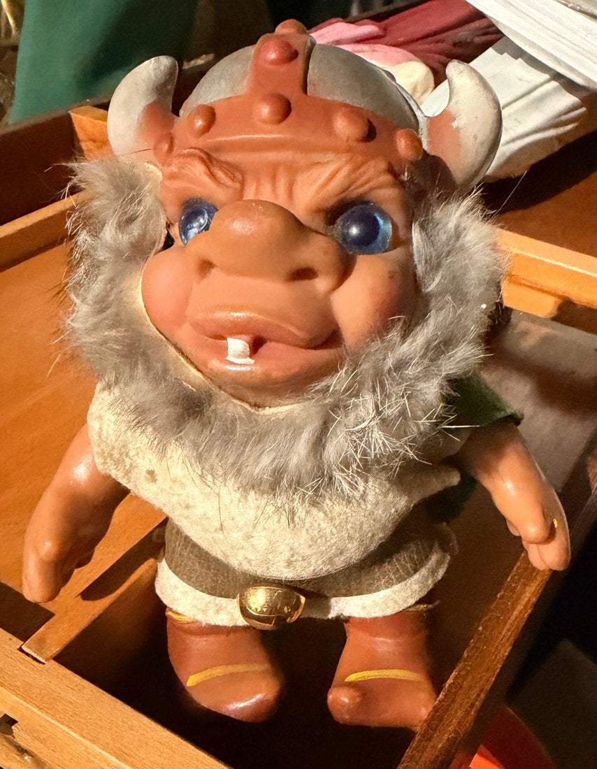 Vintage John Nissen Reisler Viking Troll pop jaren 60  17 cm, Verzamelen, Verzenden, Gebruikt