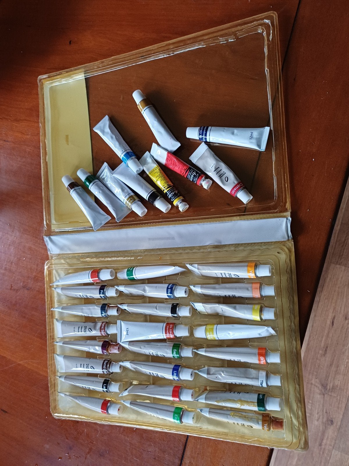 set olieverf tubetjes 12ml, Hobby en Vrije tijd, Ophalen, Zo goed als nieuw, Acrylverf