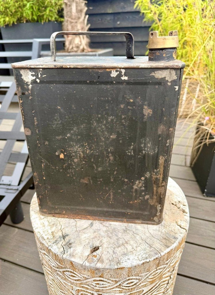 Oud metalen petroleum blik HIGHLY INFLAMMABLE industrieel, Verzamelen, Merken en Reclamevoorwerpen, Ophalen of Verzenden, Gebruikt