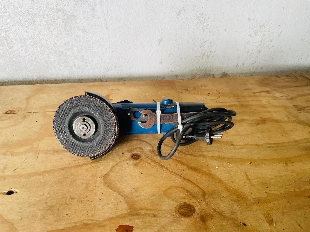 Slijptol, Ophalen, Gebruikt, Minder dan 700 watt, Haakse handslijpmachine