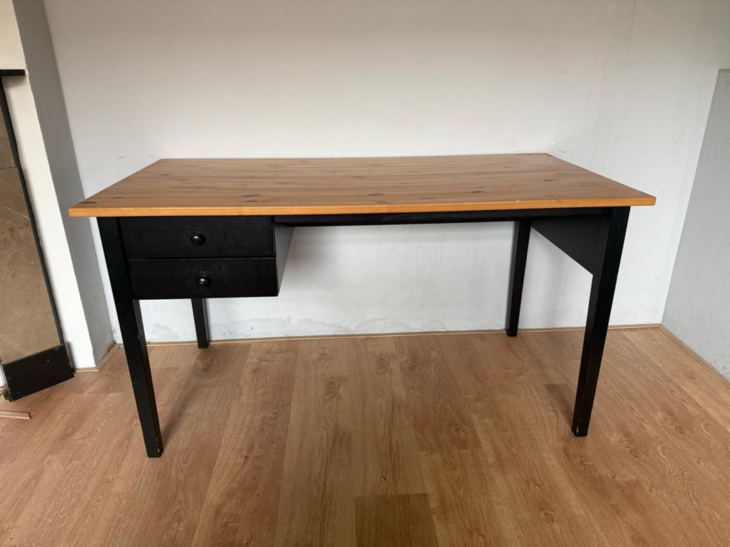 Houten bureau met lades - Zwart en naturel, Ophalen, Zwart, Gebruikt, Overige merken