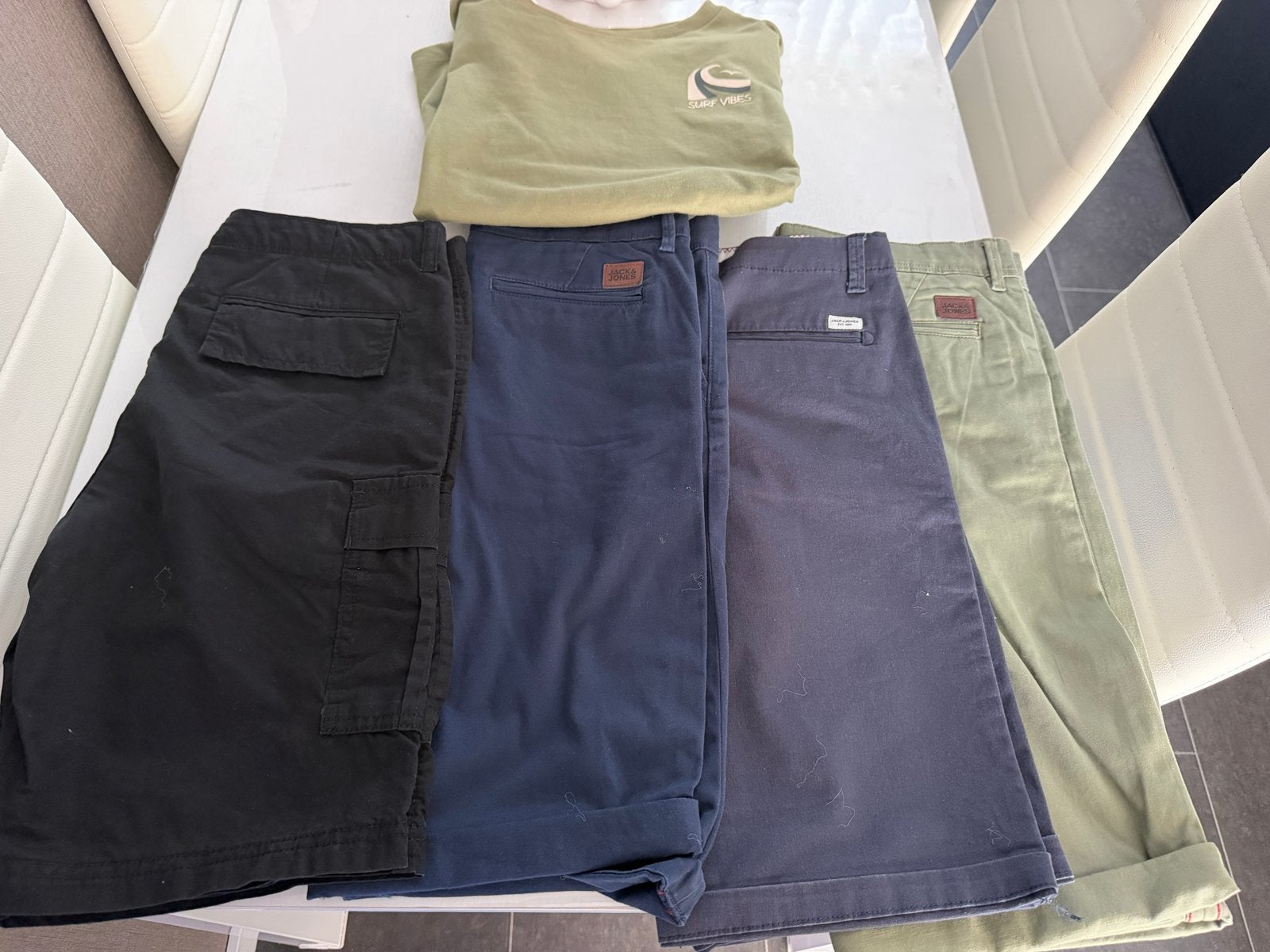 Nieuwe Jongens korte spijkerbroeken maat 170 176 Jack & Jone, Kinderen en Baby's, Kinderkleding | Maat 170, Ophalen of Verzenden