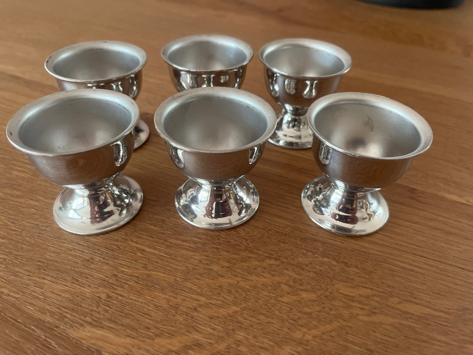 Set van 6 Roestvrijstalen Eierdopjes, Huis en Inrichting, Ophalen, Gebruikt, Metaal, Overige typen