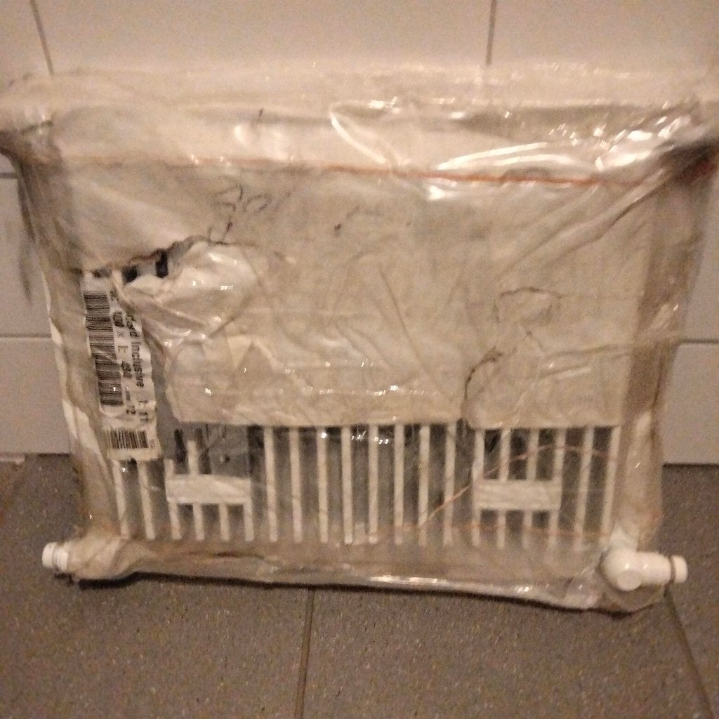 Nieuwe Brugman Radiator nog in de Verpakking, Doe-het-zelf en Verbouw, Ophalen, 30 tot 80 cm, Radiator, Nieuw