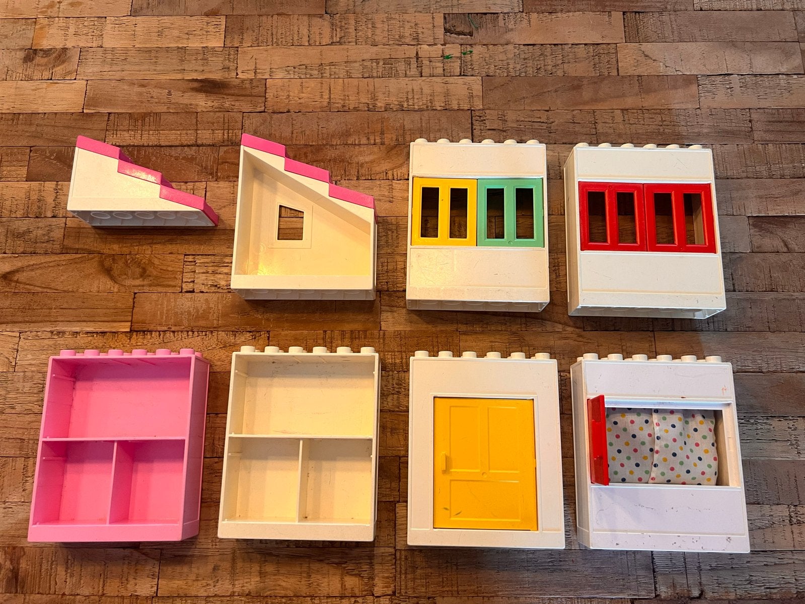 Duplo speelhuis onderdelen - muren, dak, ramen, deuren, Ophalen, Gebruikt, Losse stenen, Duplo