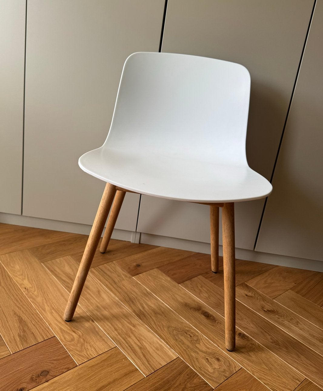 IKEA stoel, wit met houten poten, Ophalen, Wit, Zo goed als nieuw, Eén
