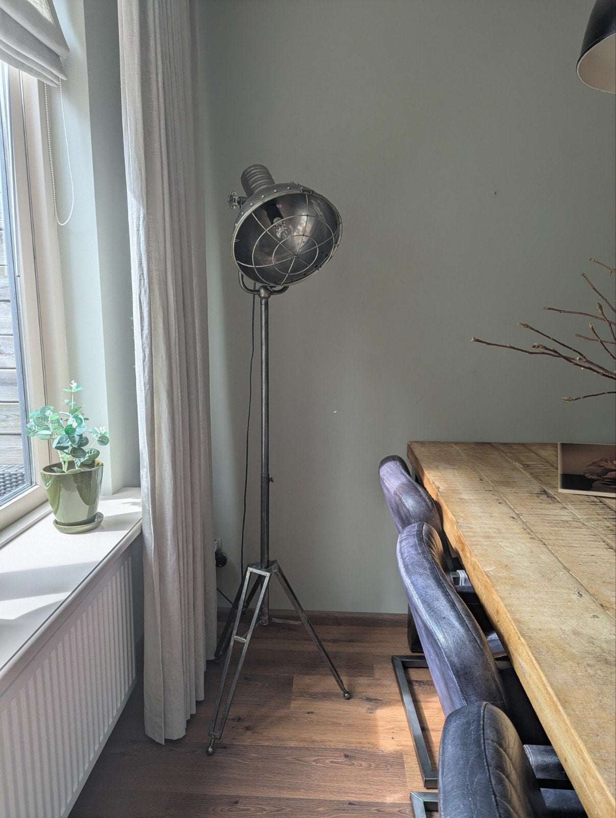 Industriële metalen staande lamp, Ophalen, Gebruikt, Metaal, 150 tot 200 cm