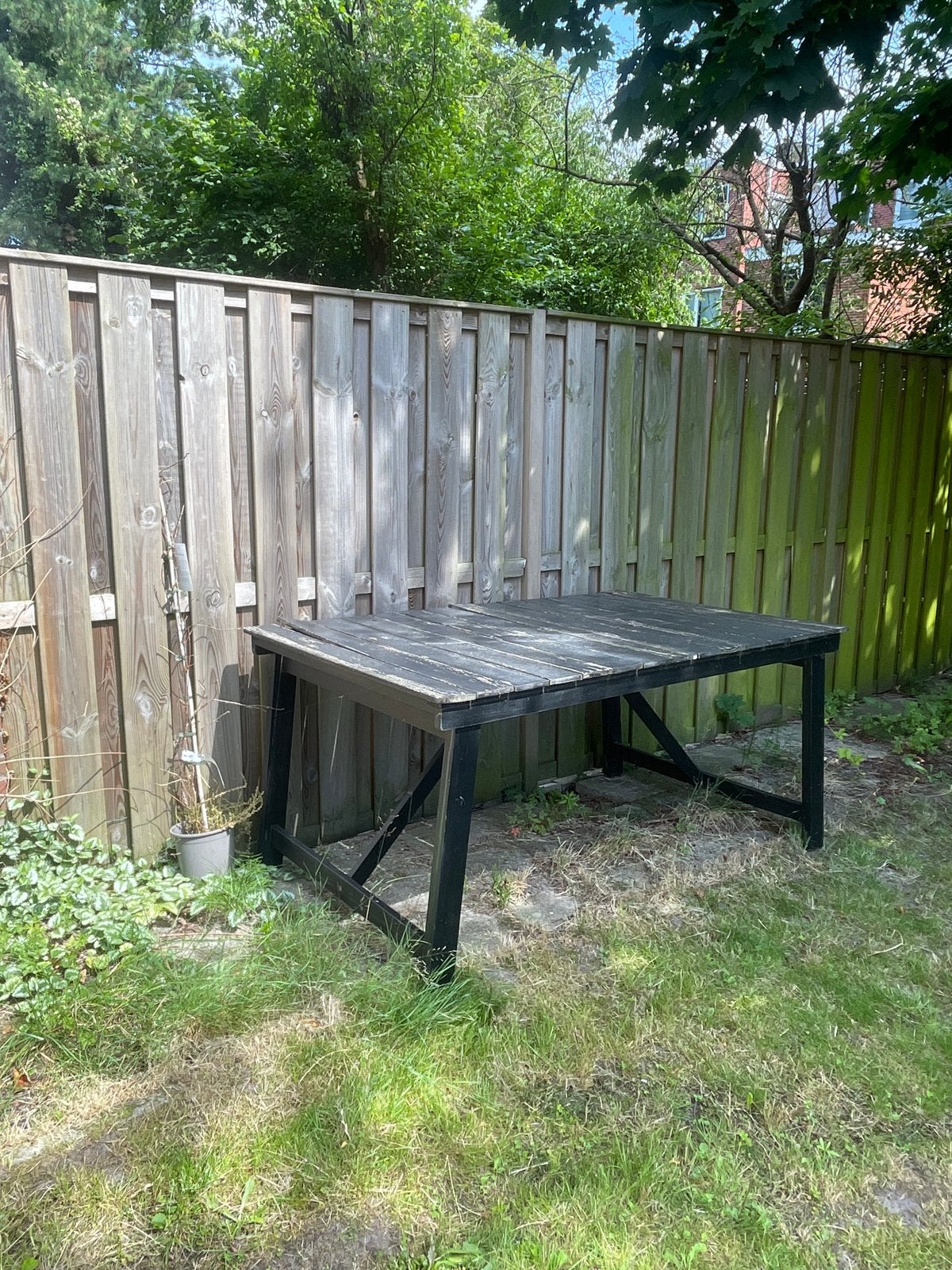 Gratis af te halen: Stevige houten tuintafel, Ophalen, Gebruikt, Rechthoekig, Hout